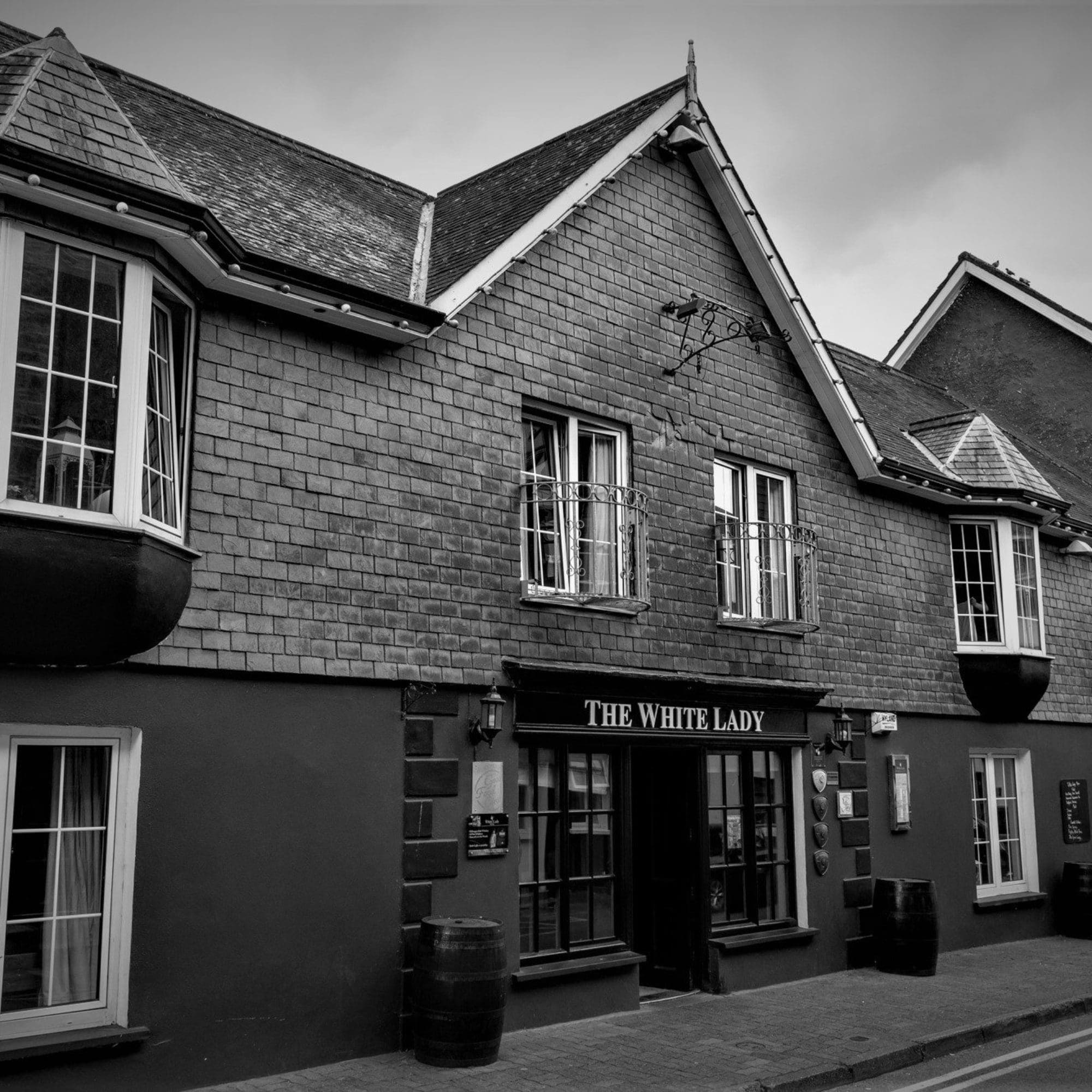 hotel, bar, restaurant